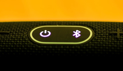 Anzeige eines Bluetooth Lautsprechers von Stiftung Warentest 2024