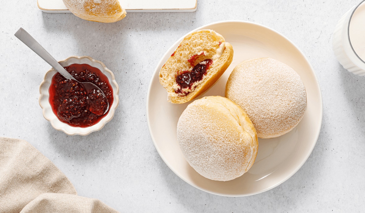 Pfannkuchen, Berliner, Krapfen mit Füllung