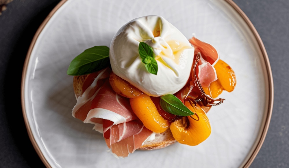 Brot mit Burrata, Aprikose & Prosciutto - der edle Snack für zwischendurch