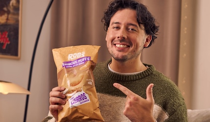 Crispy Rob mit ROB's Crunchy Puffs Churros 2024 bei Kaufland