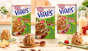 Dr. Oetker Vitalis veganes Müsli in drei Sorten 2025 Packshot