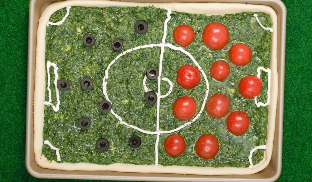 Fußballfeld-Pizza