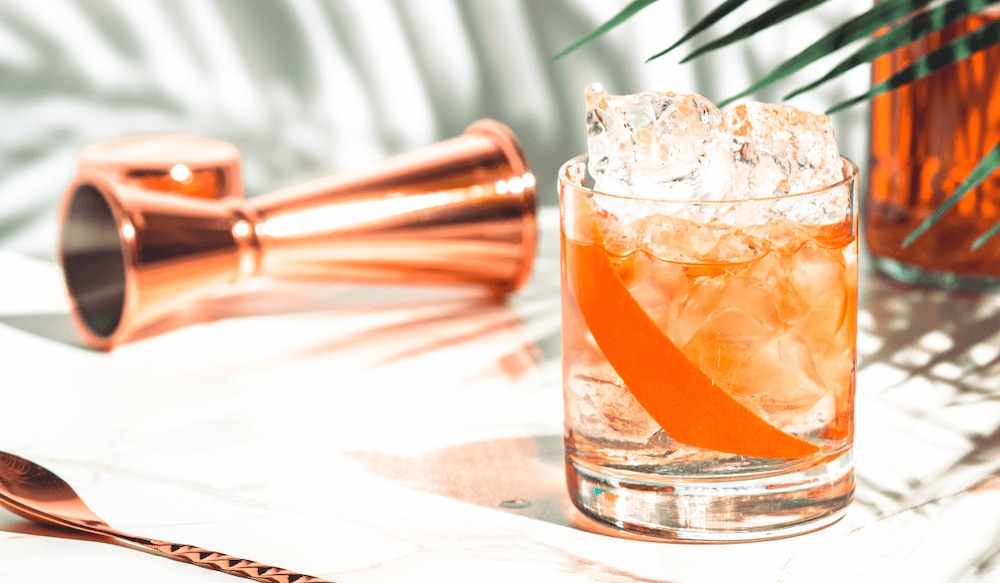Grapefruit Aperitif in einem Glas