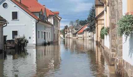 Hochwasser ins Regensburg