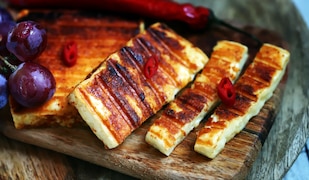 Stiftung Warentest 2025: Auf den richtigen Grillkäse kommt es an!