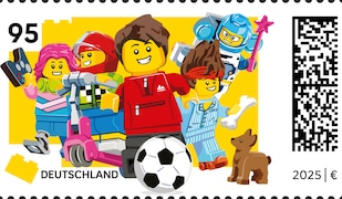 LEGO x Deutsche Post Sonderbiefmarke zum Spieltag 2025!