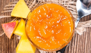Rezept für Mango-Maracuja-Konfitüre - der Klassiker neu interpretiert!