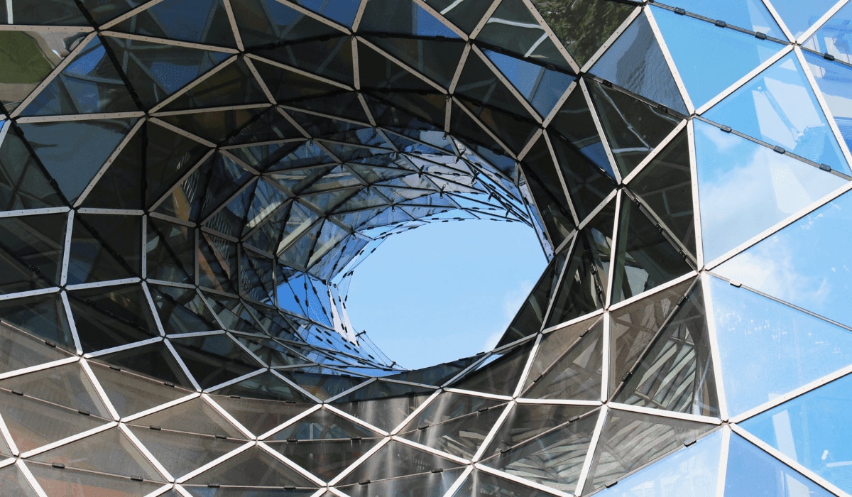 MyZeil Einkaufscenter von außen auf der Zeil Einkaufsstraße in Frankfurt
