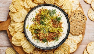 Pickle Dip in einer Schüssel