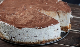 Sahne Torte mit Schoko Glasur