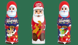 Schoko-Weihnachtsmänner von Smarties und KitKat 2024 Packshots