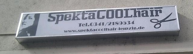 Spektacoolhair - verrückte Friseurnamen Spektacoolhair