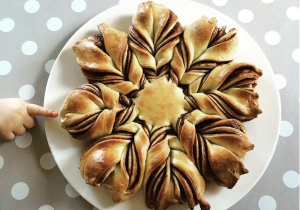 So geht das Nutella-Sternbrot, das die Welt begeistert.