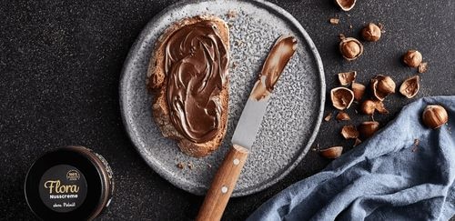 Flora Nusscreme: Die Nuss-Nougat-Creme ohne Palml