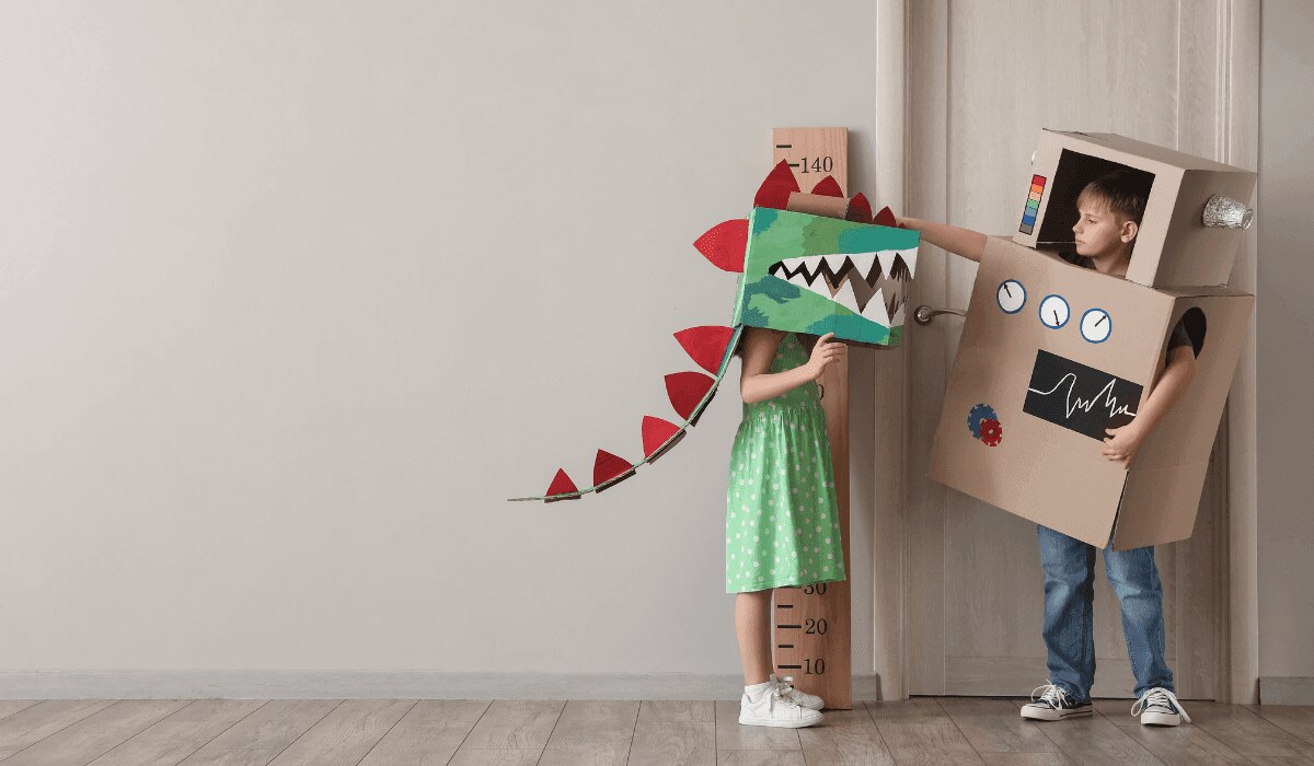Dino und Roboter DIY Kostüm