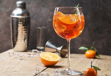 Aperol-Spritz-Rezept: Zutaten, Zubereitung, Zubehör