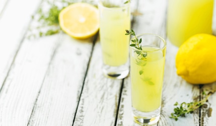 Limoncello-Rezept: So einfach macht ihr italienischen Limoncello selber