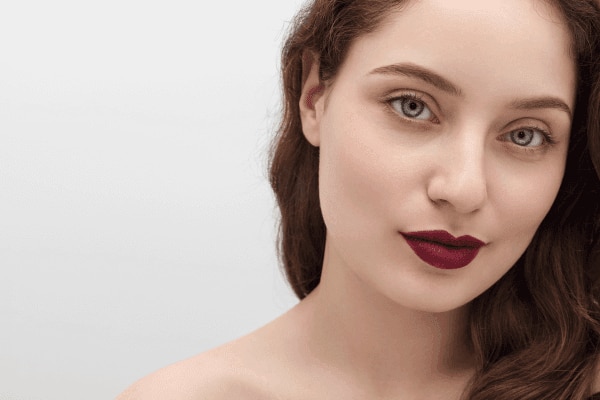 Burgundy Lippenstift