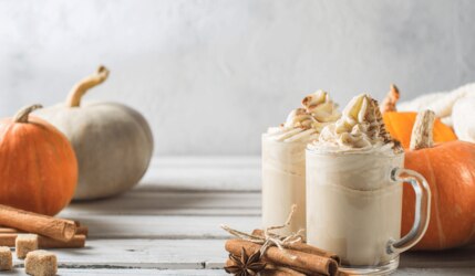 Pumpkin Spice Latte Rezept - Den Starbucks-Klassiker Zuhause selber machen!