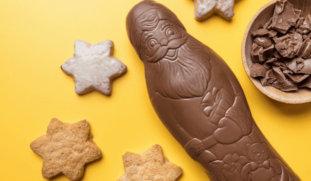 Diese Schokoladen-Weihnachtsmänner von Milka, KitKat, Lindt & Co gibt es 2021 zu kaufen!