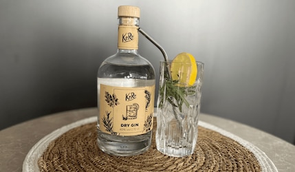 Infused Gin Tonic - Unser erfrischendes Rezept für den Sommer Drink