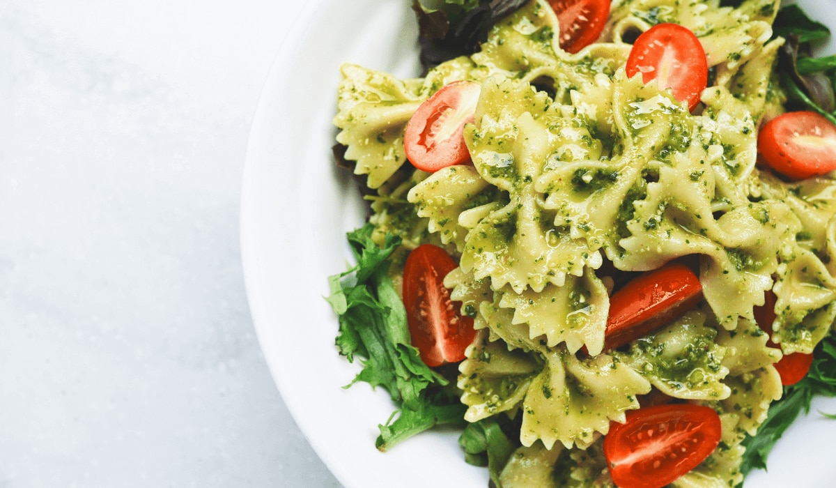 Nudelsalat pesto