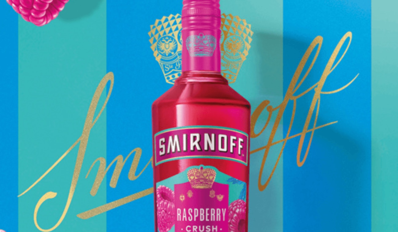 Smirnoff Raspberry Crush: Pinker Drink inklusive Rezeptidee
