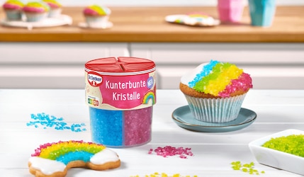 Dr. Oetker: Kunterbunte Kristalle in Regenbogenfarben