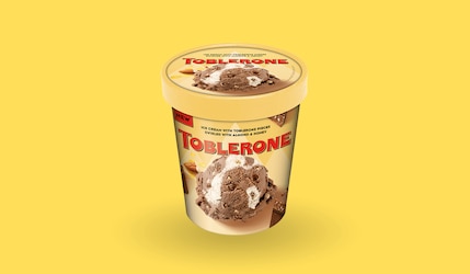 Toblerone Eis aus dem Becher: Schlemmen mit dem Löffel