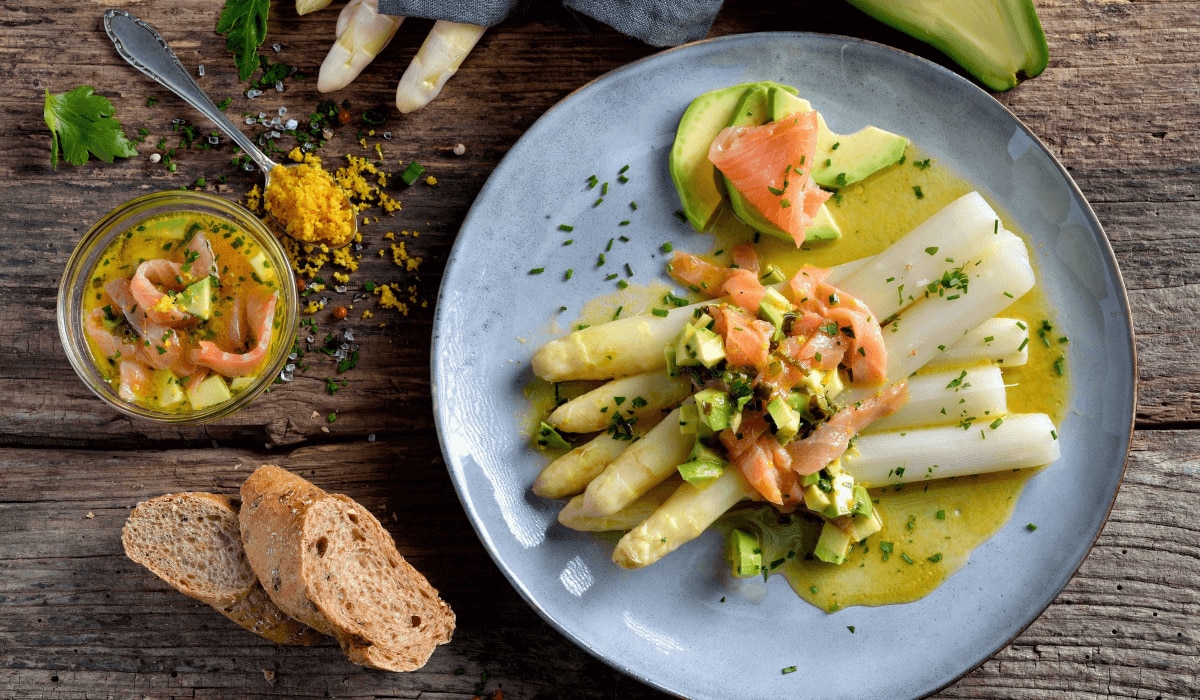 Spargel mit Lachs