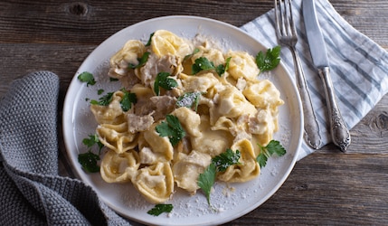 Tortellini alla Panna: Das traditionelle italienische Rezept