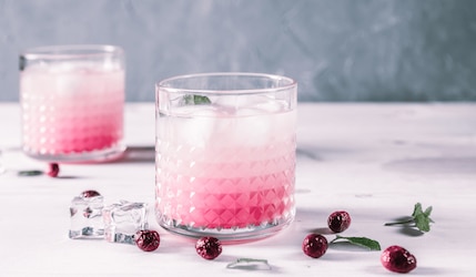 Barbie Cocktail: Das Rezept zum pinken Drink