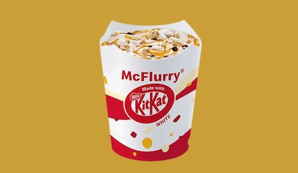 McFlurry KitKat White Passionfruit-Sauce