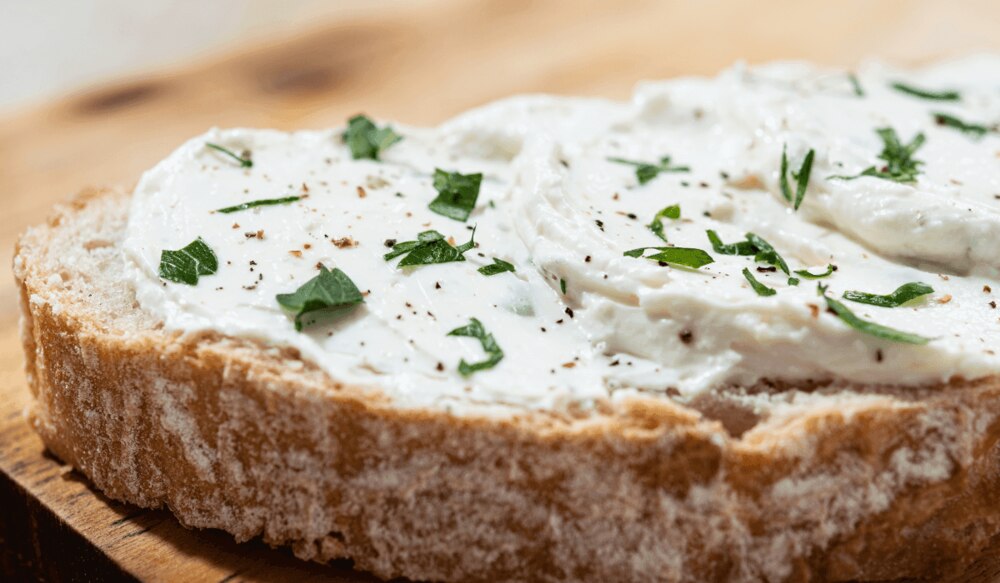 Milbona Frischkäse von Lidl Goldessa Sommer mit Basilikum und Zitrone