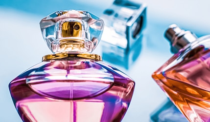 Duftzwillinge bei Müller: Die Parfum Dupes als Liste!